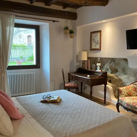Nocleg ze śniadaniem Al Castello SantʼAgata Feltria